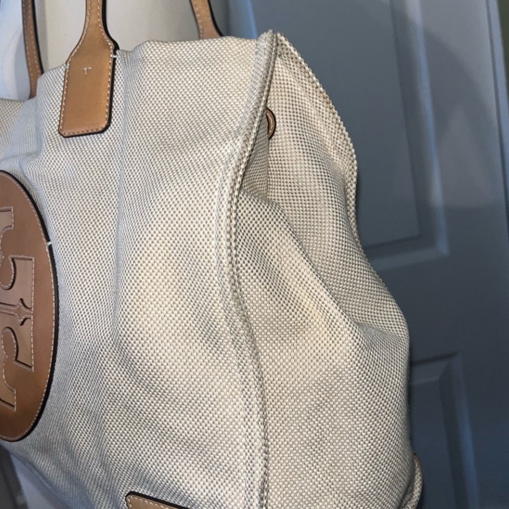 Tory Burch Ella canvas summer tote! - Picture 4 of 5